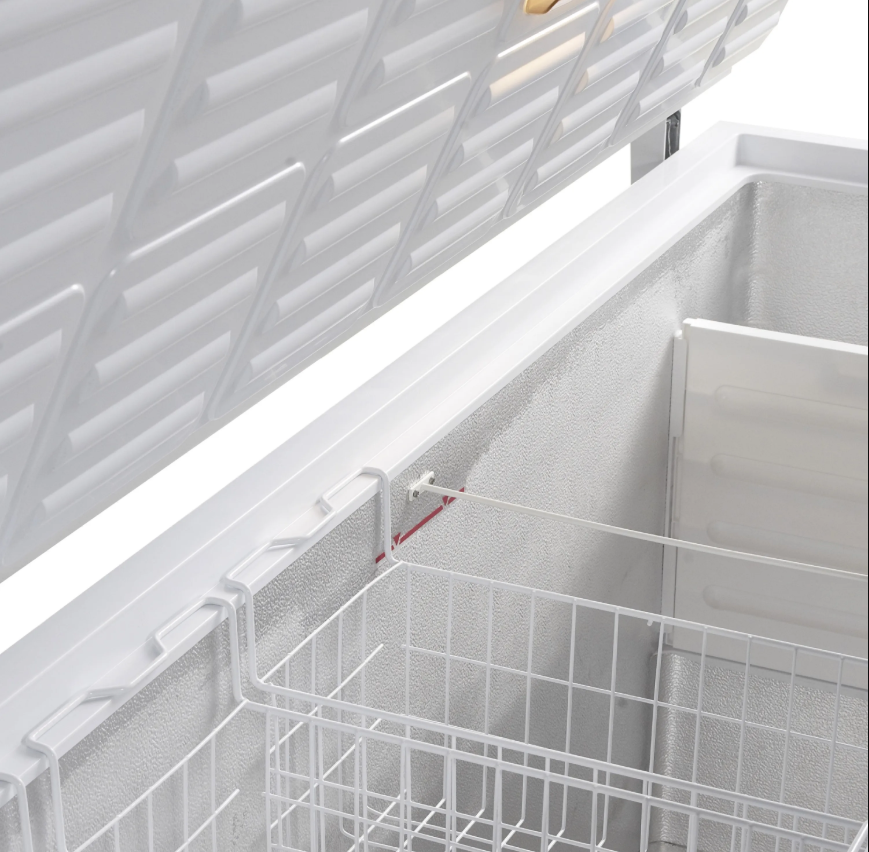 GM200 Solid Lid Chest Freezer