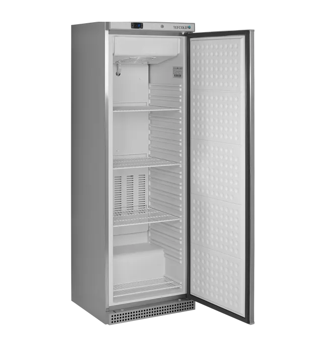 UF400VS Fan Assisted Upright Freezer